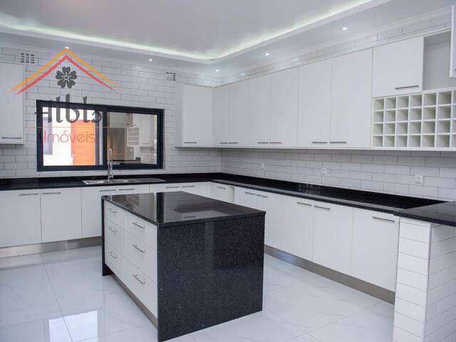 #MZ0009 - Moradia para Venda em Matola - Maputo