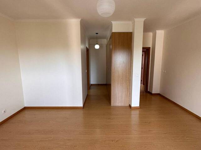 Apartamento para Arrendamento em Maputo - 5