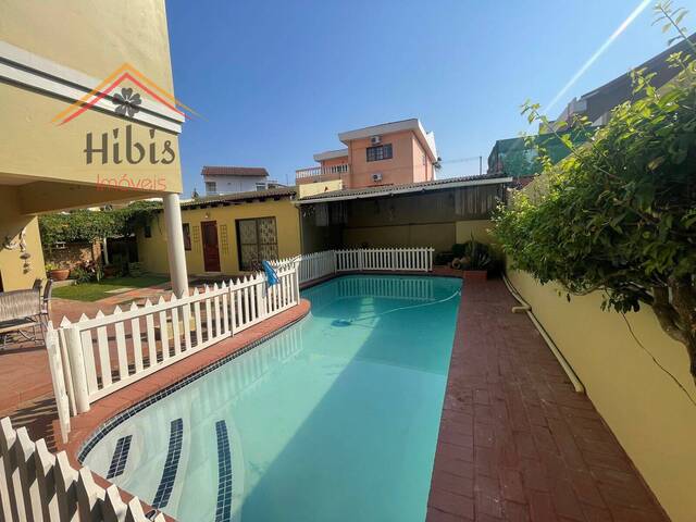 #60 - Moradia Triplex para Arrendamento em Maputo - Maputo - 1