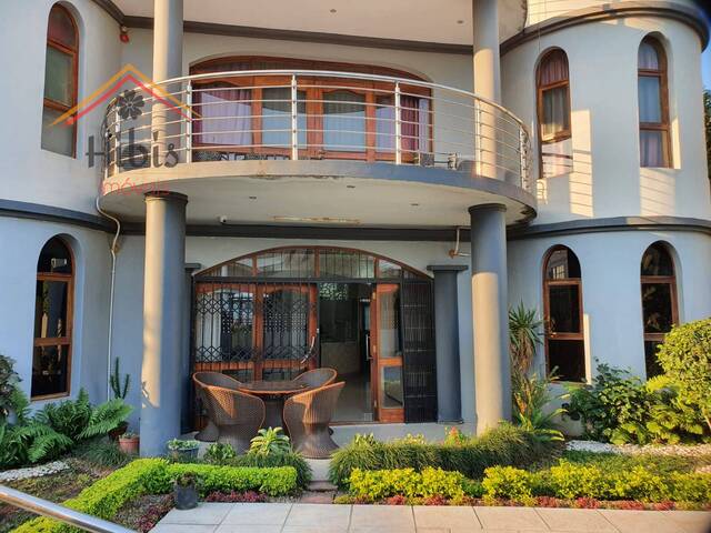 #143 - Moradia para Arrendamento em Maputo - Maputo