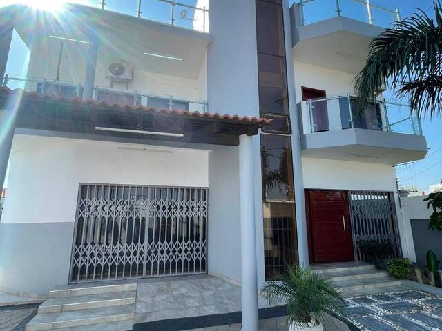 #230 - Moradia para Venda em Maputo - Maputo