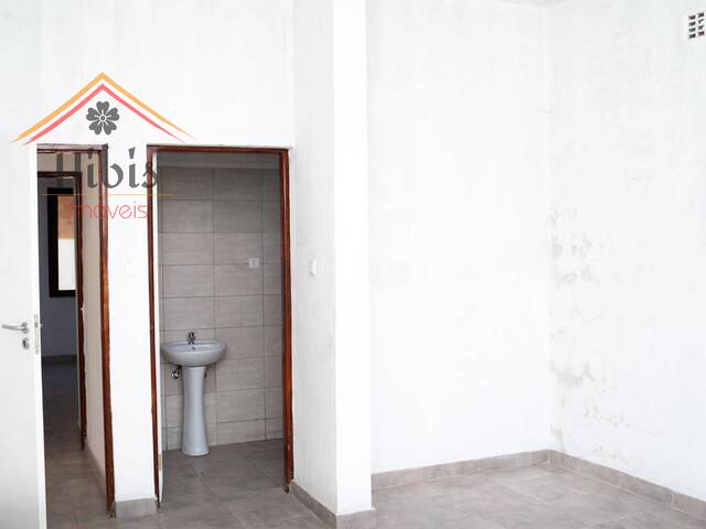 #357 - Moradia para Venda em Maputo - Maputo