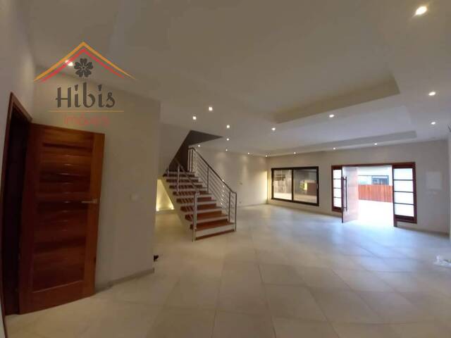 #430 - Moradia para Arrendamento em Maputo - Maputo