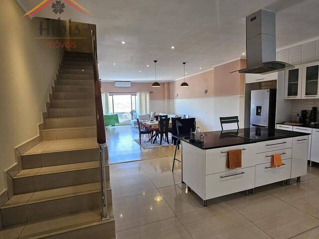 #541 - Apartamento para Venda em Maputo - Maputo