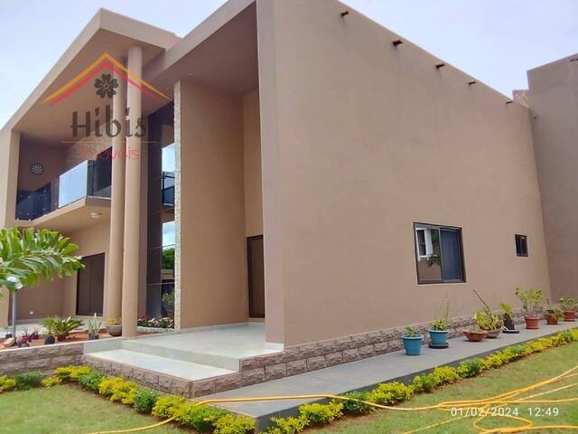 #553 - Moradia para Venda em Maputo - Maputo