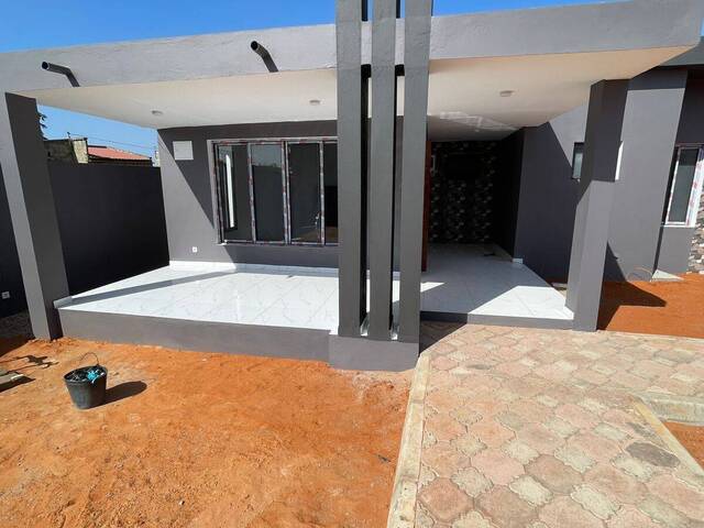 #652 - Moradia para Venda em Maputo - Maputo