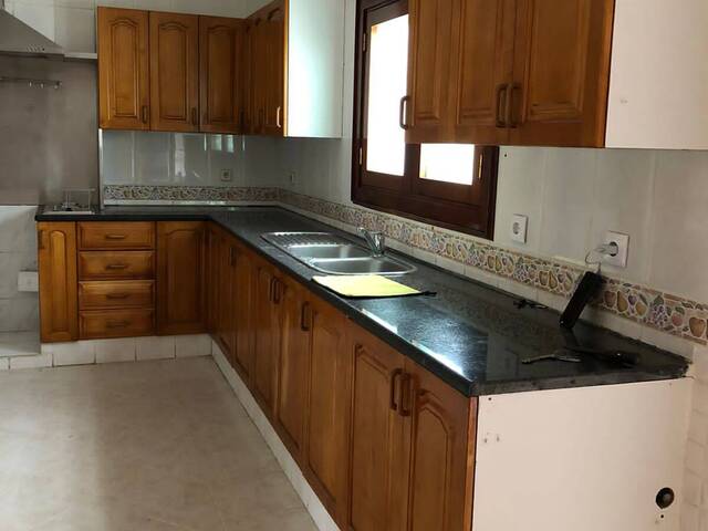 #724 - Moradia para Venda em Maputo - Maputo