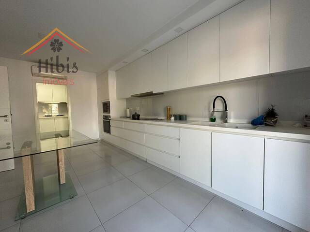 #793 - Apartamento para Arrendamento em Maputo - Maputo