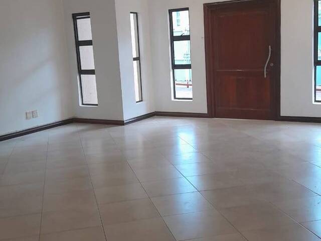 Moradia para Arrendamento em Maputo - 4
