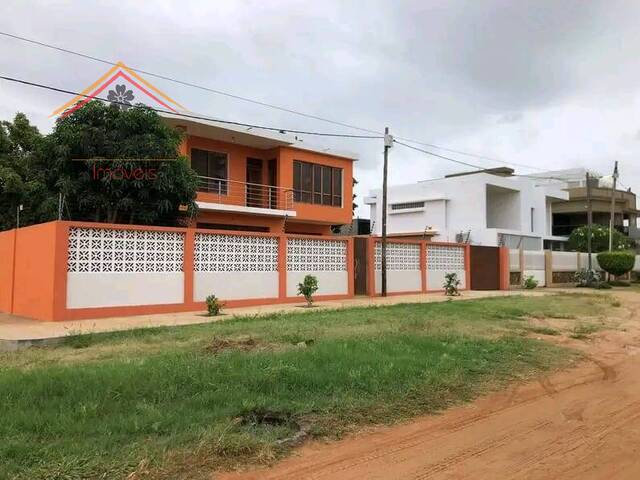 #929 - Moradia para Arrendamento em Matola - Maputo