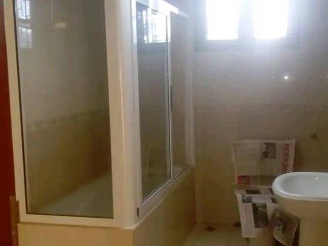 #929 - Moradia para Arrendamento em Matola - Maputo