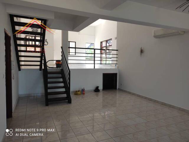 #933 - Moradia para Arrendamento em Maputo - Maputo