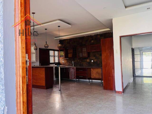 #939 - Moradia para Venda em Maputo - Maputo