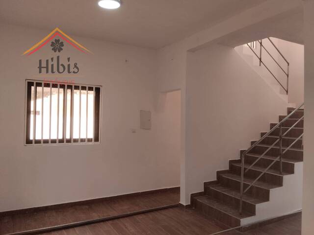 #940 - Moradia para Arrendamento em Maputo - Maputo