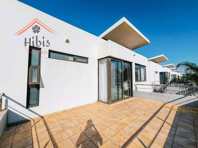 #956 - Moradia para Arrendamento em Maputo - Maputo