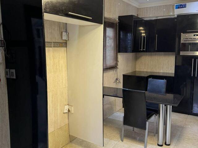 #991 - Moradia para Arrendamento em Maputo - Maputo