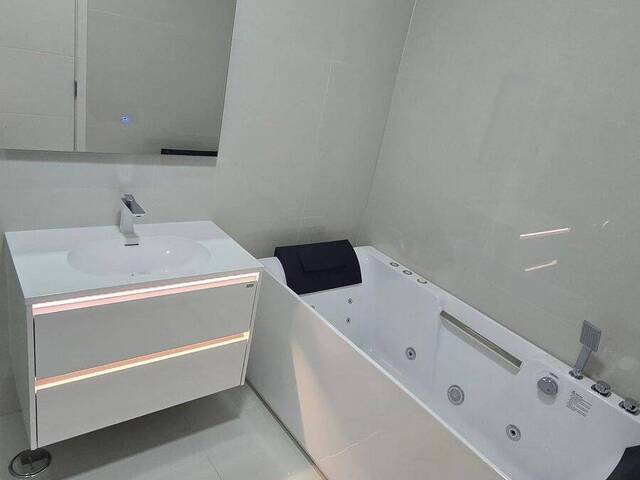 #1004 - Apartamento para Venda em Maputo - Maputo