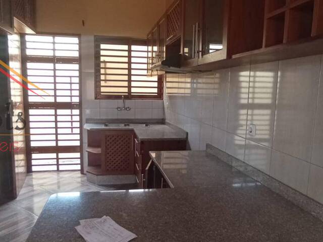 Moradia para Arrendamento em Maputo - 4