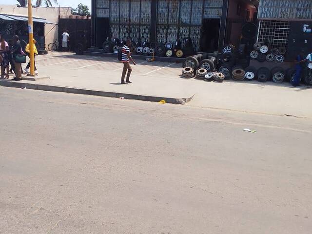 Armazéns para Venda em Maputo - 5