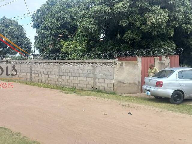 #1042 - Terreno para Venda em Maputo - Maputo