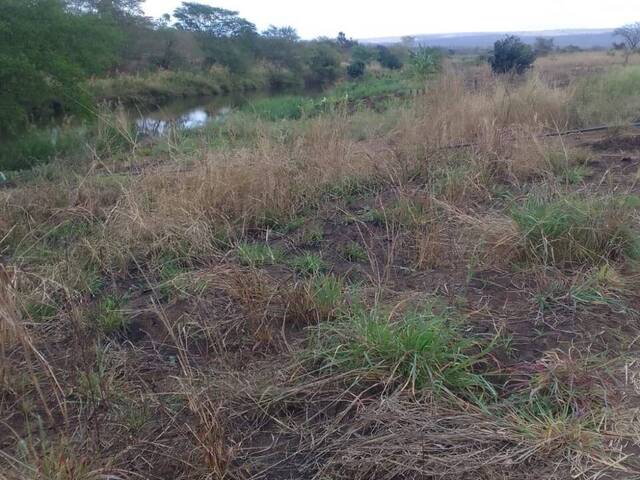 #1057 - Terreno para Venda em Maputo - Maputo