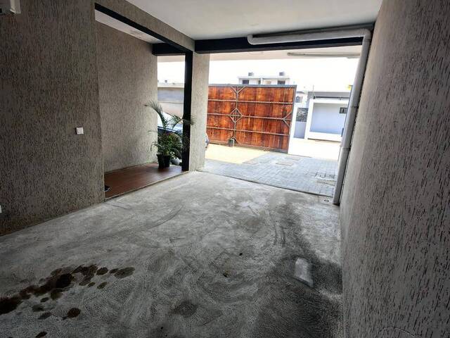 #1061 - Moradia para Venda em Maputo - Maputo