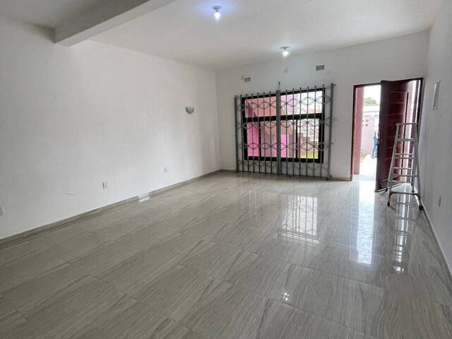 #1079 - Moradia para Arrendamento em Maputo - Maputo