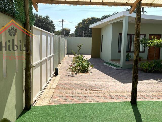 #1125 - Moradia para Venda em Maputo - Maputo