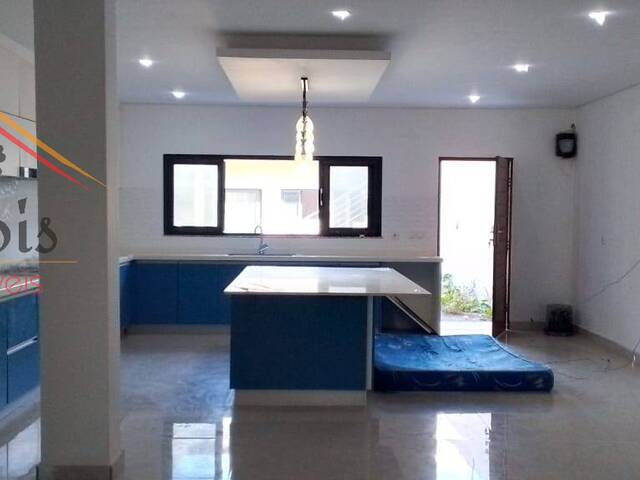 #1151 - Moradia para Arrendamento em Maputo - Maputo