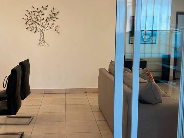 #1153 - Apartamento para Arrendamento em Maputo - Maputo