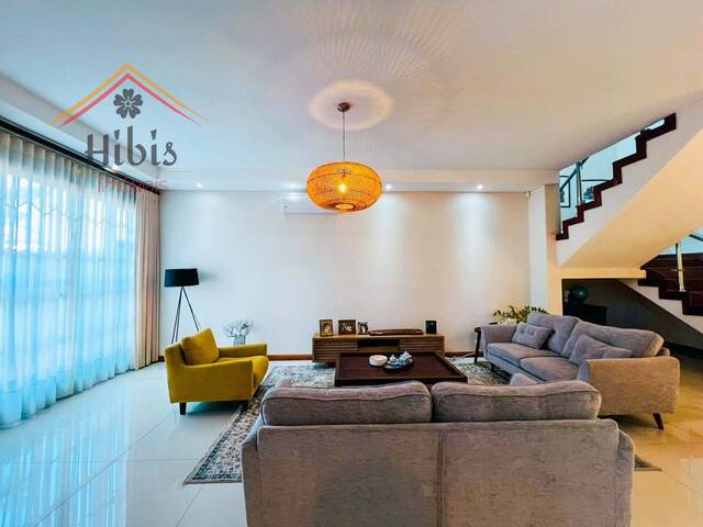 #1199 - Moradia para Venda em Maputo - Maputo