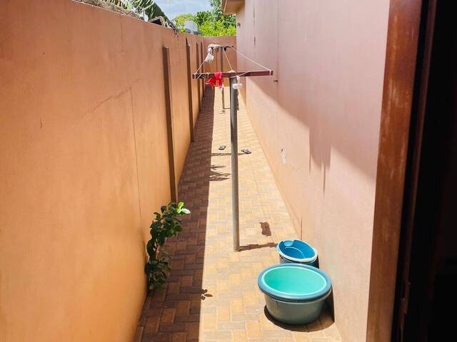 #1237 - Moradia para Venda em Maputo - Maputo