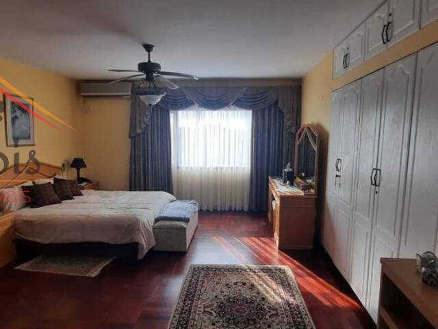 #1261 - Moradia para Venda em Maputo - Maputo