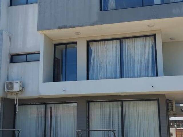 #1273 - Moradia para Arrendamento em Maputo - Maputo