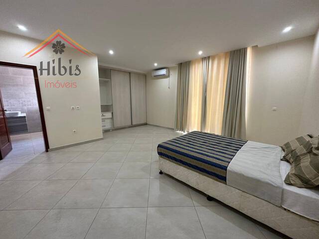 #1275 - Moradia para Venda em Maputo - Maputo