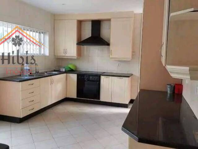 #1276 - Moradia para Venda em Maputo - Maputo