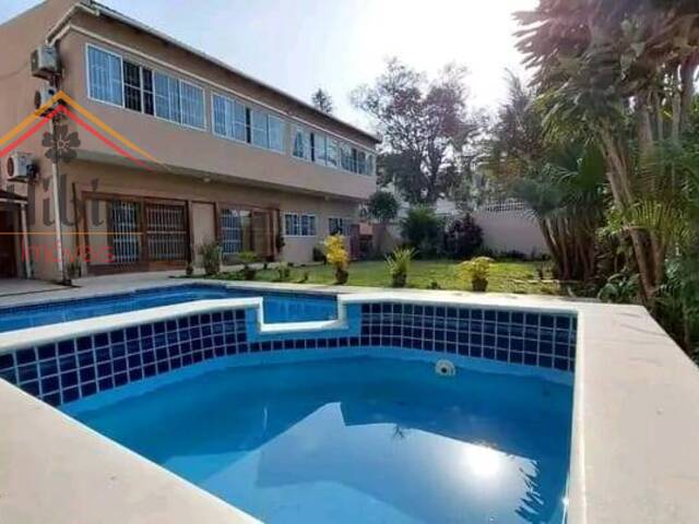 #1276 - Moradia para Venda em Maputo - Maputo