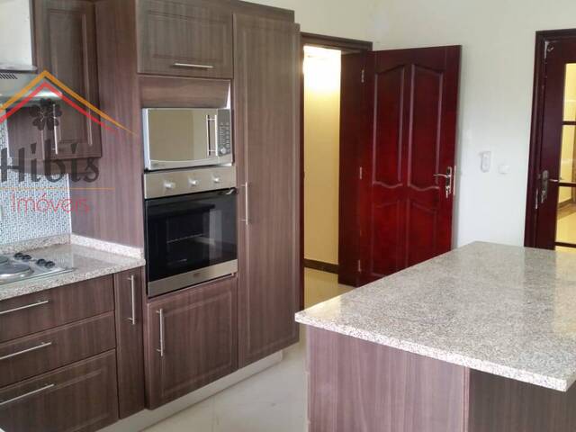 Apartamento para Arrendamento em Matola - 4