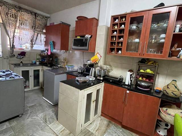 #1731 - Flat para Venda em Maputo - Maputo - 2