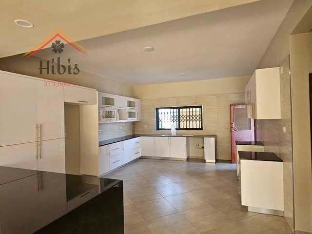 #1870 - Moradia para Arrendamento em Maputo - Maputo