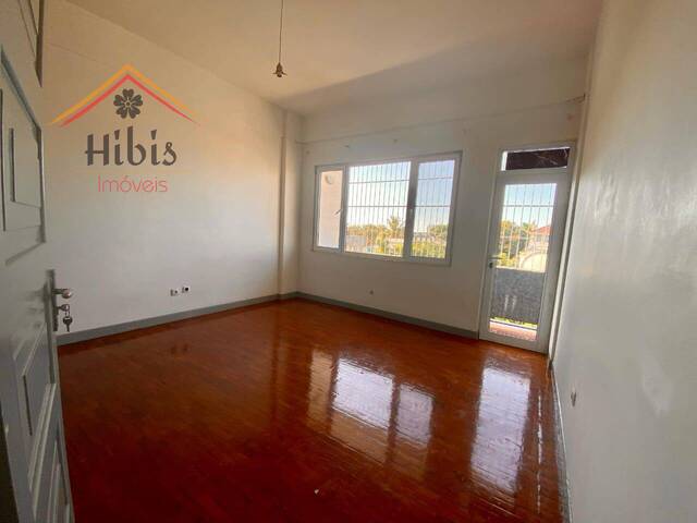 Apartamento para Arrendamento em Maputo - 2
