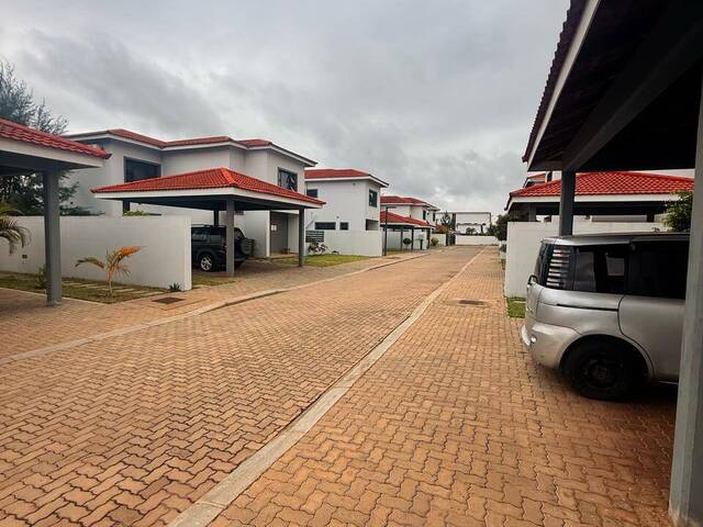 Moradia para Arrendamento em Maputo - 4