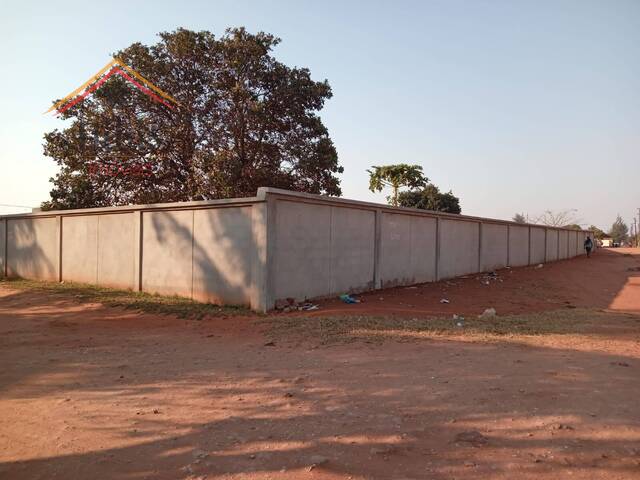 Área para Venda em Maputo - 5