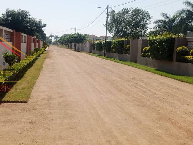 #2133 - Terreno para Venda em Maputo - Maputo - 3