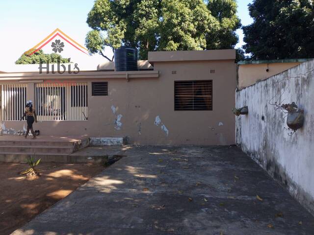 Venda em matola 700 - Maputo