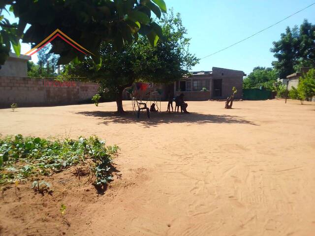 #2543 - Terreno para Venda em Maputo - Maputo - 2