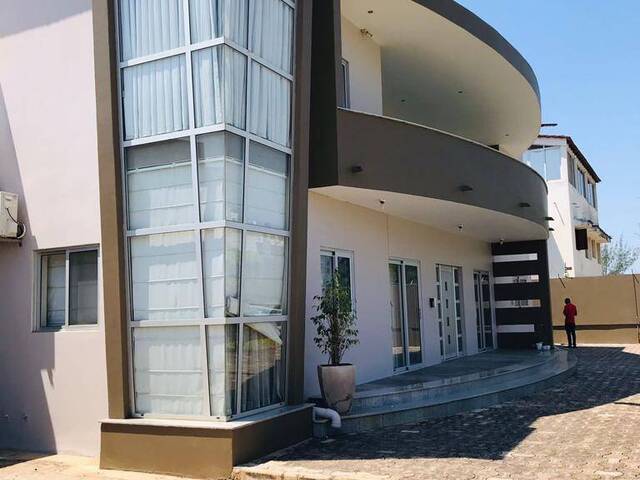 Venda em Costa do Sol - Maputo
