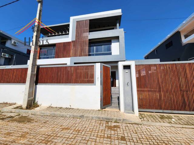 Venda em TRIUNFO - Maputo
