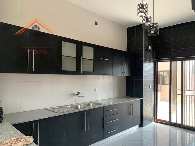 #2684 - Moradia Duplex para Arrendamento em Matola - Maputo - 3