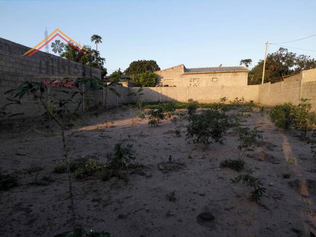 Terreno para Venda em Matola - 4